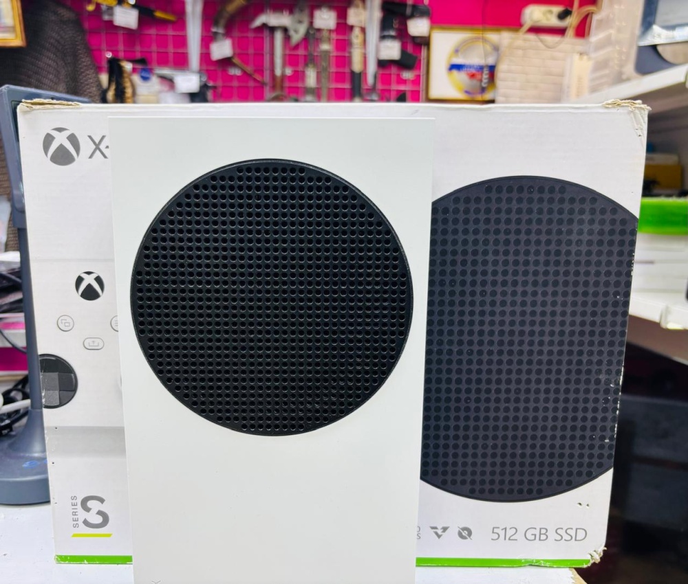 Игровая приставка XBOX Series S