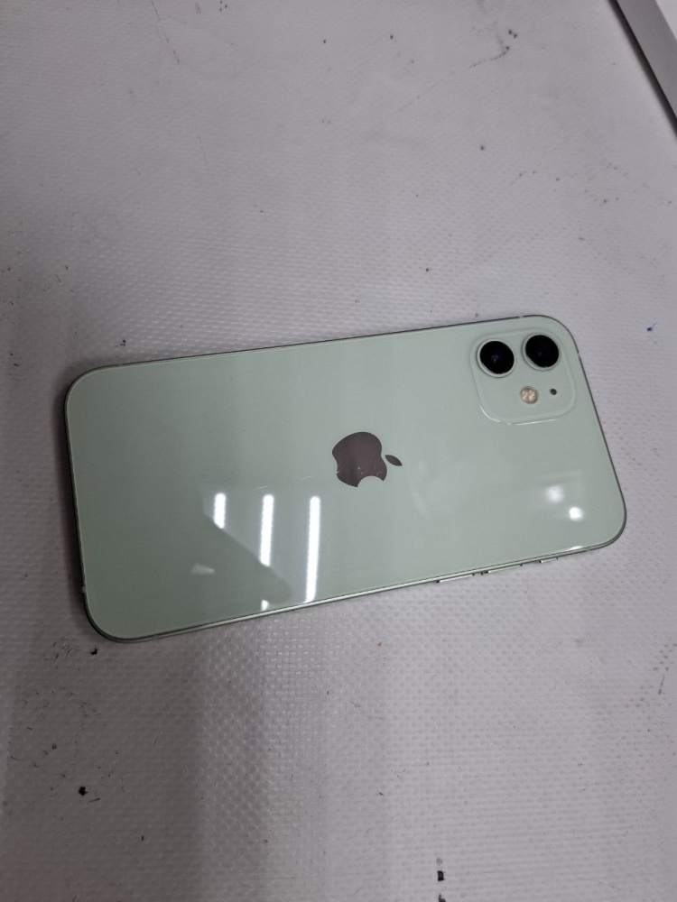 Смартфон iPhone 12 64 Gb