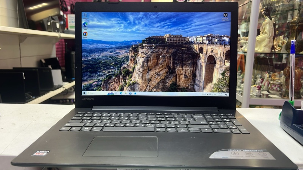 Ноутбук Lenovo ideapad 320