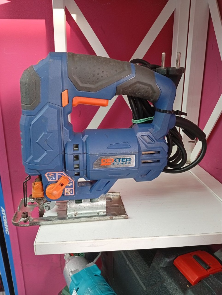 ЭлектроЛобзик Dexter NC600JS