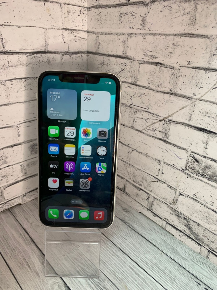 Смартфон iPhone 13 256 Gb
