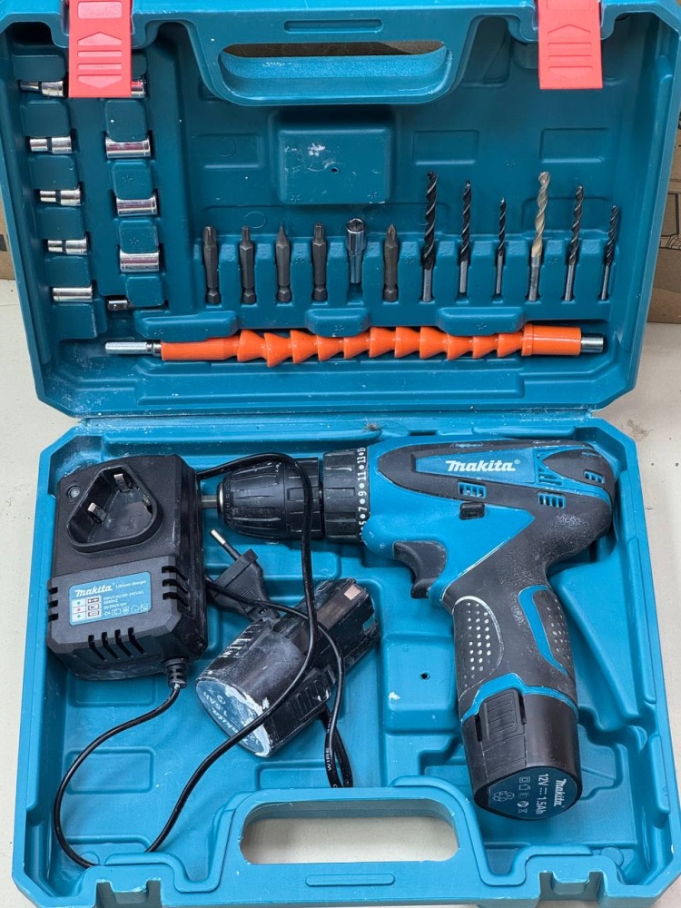 Шуруповерт Makita реплика