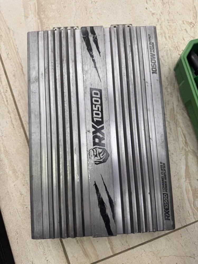 Усилитель автомобильный RX 1050D