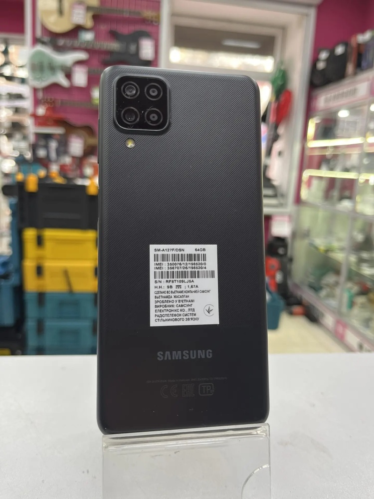 Смартфон Samsung A12 4/64