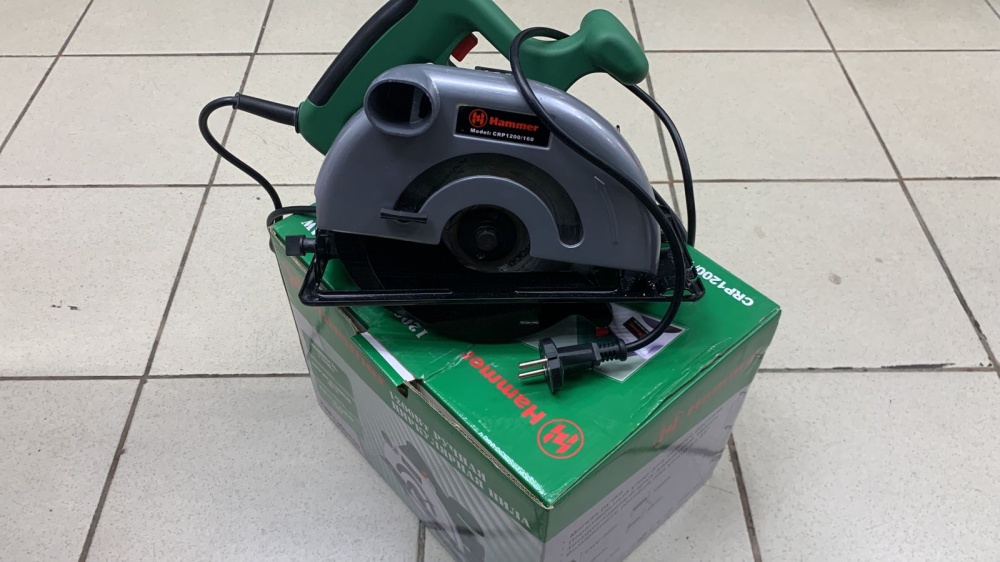 Сабельная пила Hammer crp1200/160