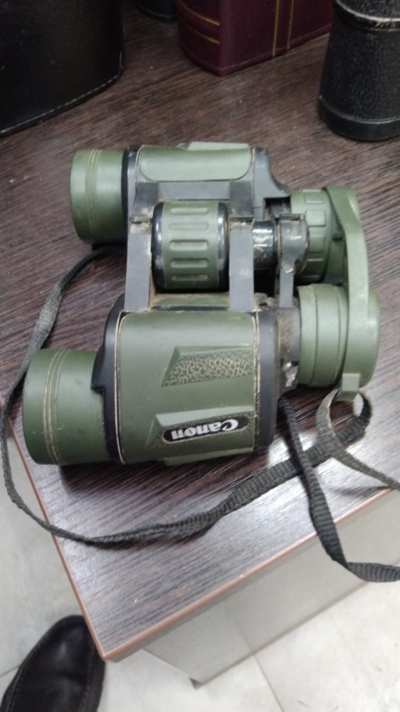 Бинокль Canon 8*40